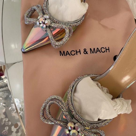 MACH & MACH Double Bow Holographic Mules / Heels - Picture 9 of 15